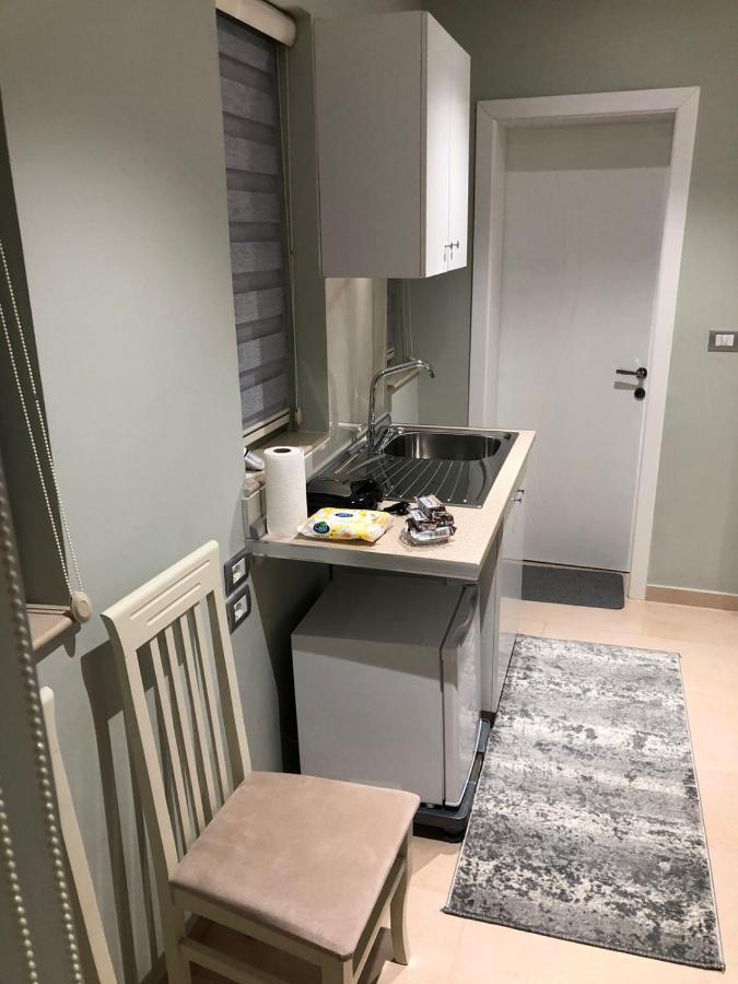 Cozy Guesthome Korce Exterior foto