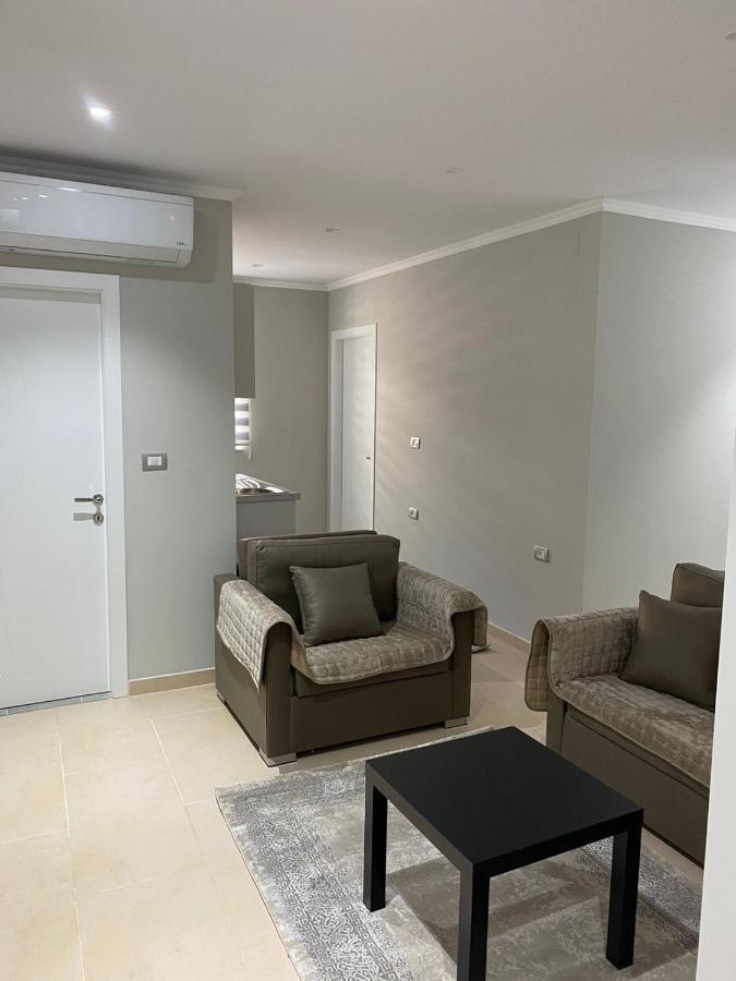 Cozy Guesthome Korce Exterior foto
